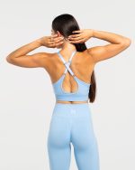 stanik sportowy z regulowanymi ramiączkami, stanik na siłownię