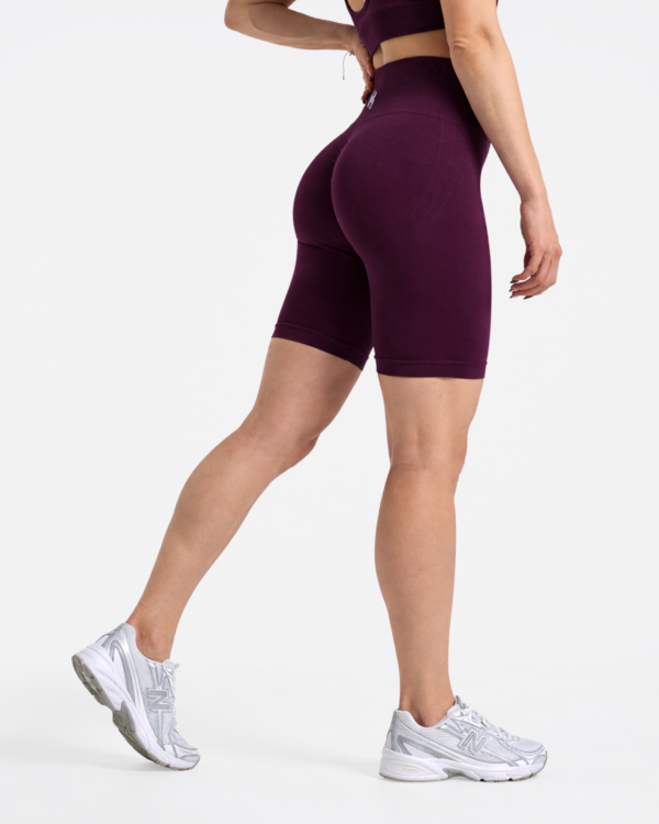 kolarki damskie, szorty damskie, spodenki sportowe, spodenki fioletowe damskie, szorty damskie fioletowe, kolarki fioletowe, holo